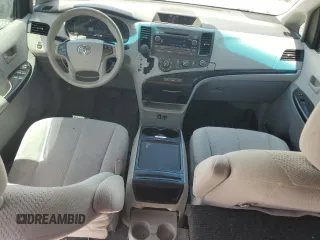 2012 Toyota Sienna LE с VIN 5TDJK3DC2CS044393, выставлен на аукционе Copart как лот 63579595 с пробегом 152 636 миль миль и Списание • Salvage title. История ставок и продаж доступна на DreamBid. Изображение 8.