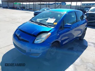 2010 Toyota Yaris z VIN JTDJT4K36A5290047, wystawiony jako IAAI lot #41652276 z przebiegiem 185 017 mil mil oraz . Historia ofert i sprzedaży dostępna na DreamBid. Obrazek 17.