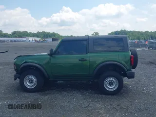 2022 Ford Bronco with VIN 1FMDE5AP3NLB62959, listed as a IAAI auction lot 42636180 with 33,827 mi miles and . Bid and sale history available at DreamBid. Image 14.