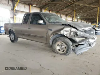 2003 Ford F-150 XL z VIN 1FTRX17233NB60705, wystawiony jako Copart lot #47481745 z przebiegiem 306 645 mil mil oraz Szkoda całkowita • Salvage title. Historia ofert i sprzedaży dostępna na DreamBid. Obrazek 4.