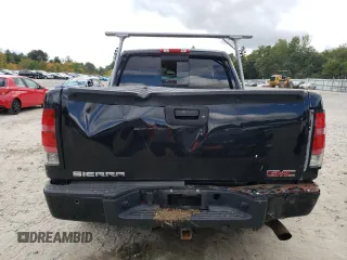 2007 GMC Sierra Denali z VIN 2GTEK638971651761, wystawiony jako Copart lot #73001574 z przebiegiem Nie podano mil oraz Nie do naprawy. Historia ofert i sprzedaży dostępna na DreamBid. Obrazek 6.