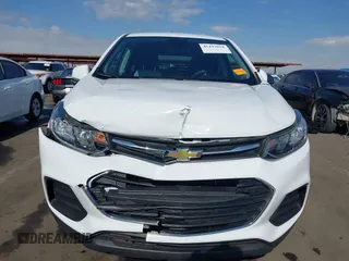 2019 Chevrolet Trax LS with VIN 3GNCJNSB9KL357213, listed as a IAAI auction lot 41437858 with 74,589 mi miles. Bid and sale history available at carsss.com. Image 12.