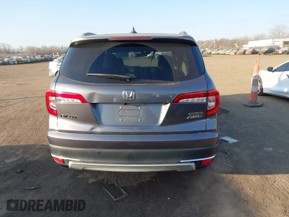2019 Honda Pilot Touring 7-Passenger with VIN 5FNYF6H69KB050235, listed as a IAAI auction lot 41782057 with 85,907 mi miles. Bid and sale history available at carsss.com. Image 16.