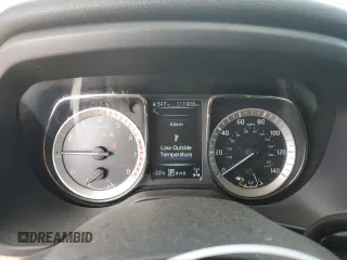 2018 Nissan Titan XD SV with VIN 1N6AA1F40JN513624, listed as a Copart auction lot 83553474 with 111,908 mi miles and Salvage Title. Bid and sale history available at carsss.com. Image 9.