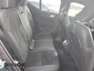 2022 Volvo XC40 Twin Plus z VIN YV4ED3UR5N2709889, wystawiony jako Copart lot #81162434 z przebiegiem 22 636 mil mil oraz Szkoda całkowita • Salvage title. Historia ofert i sprzedaży dostępna na DreamBid. Obrazek 11.