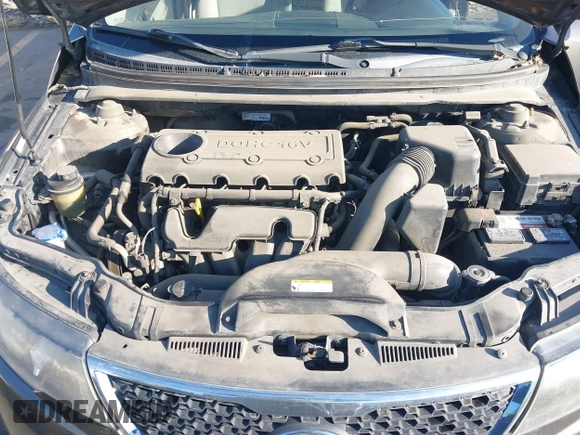 2011 Kia Forte EX with VIN KNAFU4A25B5358977, listed as a IAAI auction lot 40992404 with 137,478 mi miles. Bid and sale history available at carsss.com. Image 10.