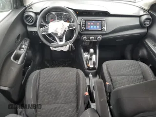 2021 Nissan Kicks S z VIN 3N1CP5BV9ML488973, wystawiony jako Copart lot #49026305 z przebiegiem 74 329 mil mil oraz Szkoda całkowita • Salvage title. Historia ofert i sprzedaży dostępna na DreamBid. Obrazek 8.