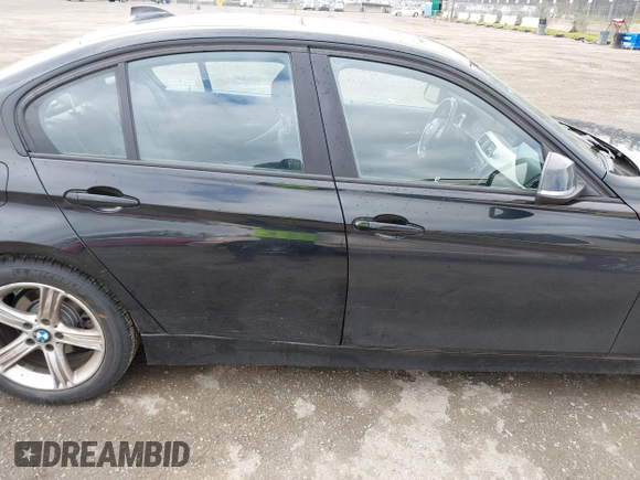 2013 BMW 3 Series 328i with VIN WBA3C1C53DF442532, listed as a IAAI auction lot 41945247 with 92,065 mi miles. Bid and sale history available at carsss.com. Image 6.