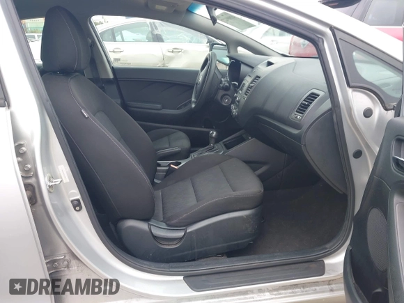 2014 Kia Forte LX with VIN KNAFK4A6XE5252182, listed as a IAAI auction lot 41809127 with 1 mi miles. Bid and sale history available at carsss.com. Image 5.