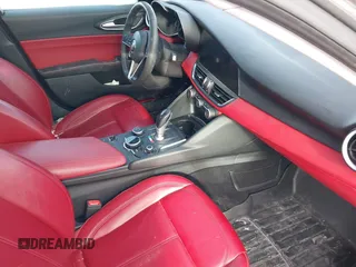 2019 Alfa Romeo Giulia with VIN ZARFANAN6K7601511, listed as a IAAI auction lot 41440169 with 53,104 mi miles. Bid and sale history available at carsss.com. Image 5.