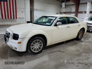 2010 Chrysler 300 Touring с VIN 2C3CA4CD1AH104692, выставлен на аукционе Copart как лот 62218525 с пробегом 122 669 миль миль и Списание • Salvage title. История ставок и продаж доступна на DreamBid. Изображение 1.