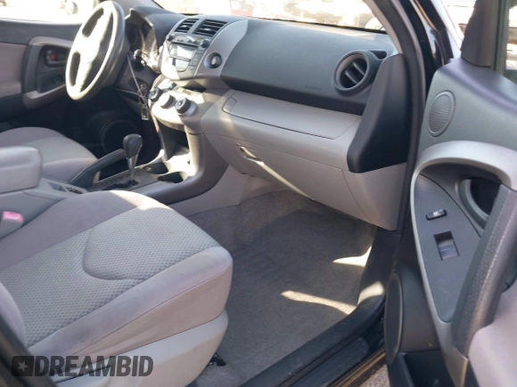2007 Toyota RAV4 with VIN JTMZD33V376043839, listed as a IAAI auction lot 41670983 with 181,499 mi miles. Bid and sale history available at carsss.com. Image 5.