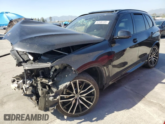 2022 BMW X5 xDrive40i with VIN 5UXCR6C07N9K73293, listed as a Copart auction lot 52586105 with 67,528 mi miles and Salvage Title. Bid and sale history available at DreamBid. Image 1.