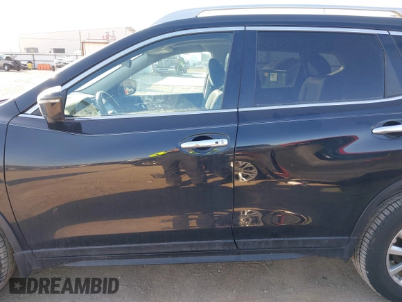2018 Nissan Rogue SV with VIN 5N1AT2MV8JC756099, listed as a IAAI auction lot 41429033 with 101,335 mi miles and . Bid and sale history available at carsss.com. Image 15.