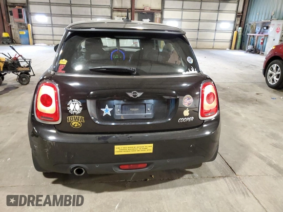 2018 MINI Hardtop Cooper with VIN WMWXP5C59J3C65496, listed as a Copart auction lot 56324995 with 84,233 mi miles and Salvage title. Bid and sale history available at DreamBid. Image 6.