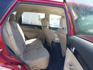 2015 Kia Sorento LX with VIN 5XYKT3A62FG592895, listed as a IAAI auction lot 41968561 with 99,761 mi miles. Bid and sale history available at carsss.com. Image 8.