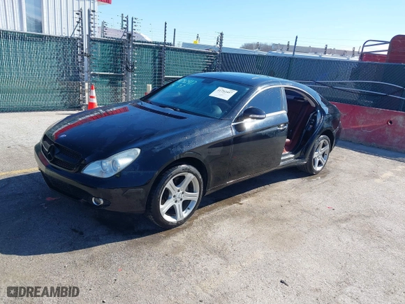 2006 Mercedes-Benz CLS-Class with VIN WDDDJ75X06A024434, listed as a IAAI auction lot 41742417 with 86,417 mi miles. Bid and sale history available at carsss.com. Image 18.