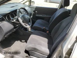 2008 Nissan Versa SL с VIN 3N1BC13E78L376077, выставлен на аукционе Copart как лот 58397225 с пробегом 101 297 миль миль и Списание • Salvage title. История ставок и продаж доступна на DreamBid. Изображение 7.