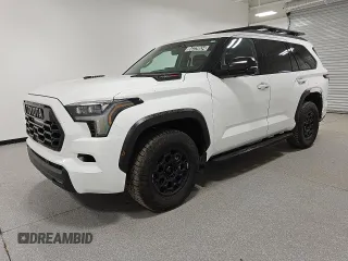 2023 Toyota Sequoia SR5 with VIN 7SVAAABA3PX009599, listed as a Copart auction lot 84229034 with 39,574 mi miles and Clean Title. Bid and sale history available at carsss.com. Image 1.