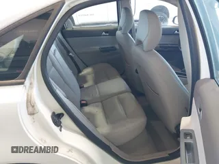 2008 Volvo S40 2.4L z VIN YV1MS382X82375634, wystawiony jako IAAI lot #42324249 z przebiegiem 136 349 mil mil oraz . Historia ofert i sprzedaży dostępna na DreamBid. Obrazek 8.