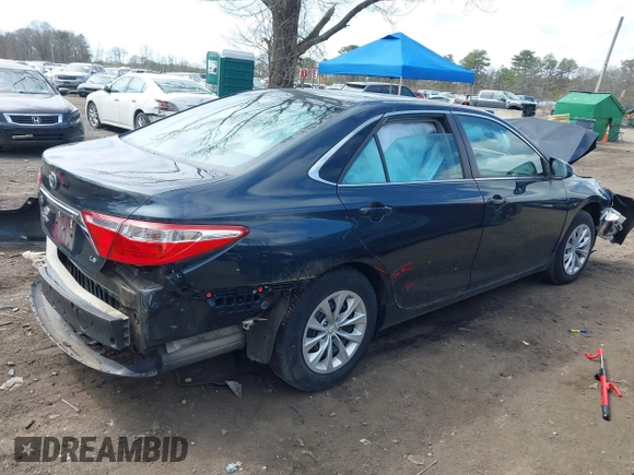 2017 Toyota Camry XLE with VIN 4T1BF1FK7HU687225, listed as a IAAI auction lot 42006107 with 4,807 mi miles. Bid and sale history available at carsss.com. Image 4.