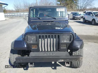 1995 Jeep Wrangler S with VIN 1J4FY19P7SP284384, listed as a Copart auction lot 48253775 with 193,429 mi miles and Clean Title. Bid and sale history available at carsss.com. Image 5.