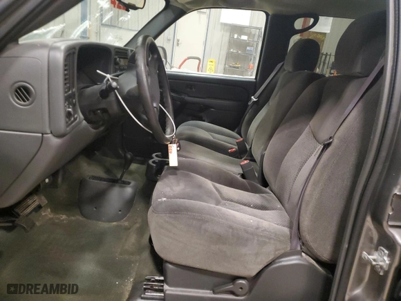 2006 Chevrolet Silverado 1500 LS with VIN 2GCEK13V561356907, listed as a Copart auction lot 84236404 with 95,464 mi miles and Non Repairable. Bid and sale history available at carsss.com. Image 7.