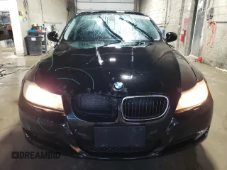 2009 BMW 3 Series 328i xDrive with VIN WBAPK73549A455477, listed as a Copart auction lot 56562895 with 162,783 mi miles and Salvage title. Bid and sale history available at DreamBid. Image 5.