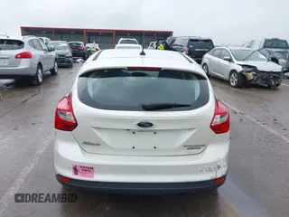 2014 Ford Focus Titanium with VIN 1FADP3N24EL184220, listed as a IAAI auction lot 42429610 with 172,575 mi miles and . Bid and sale history available at DreamBid. Image 17.