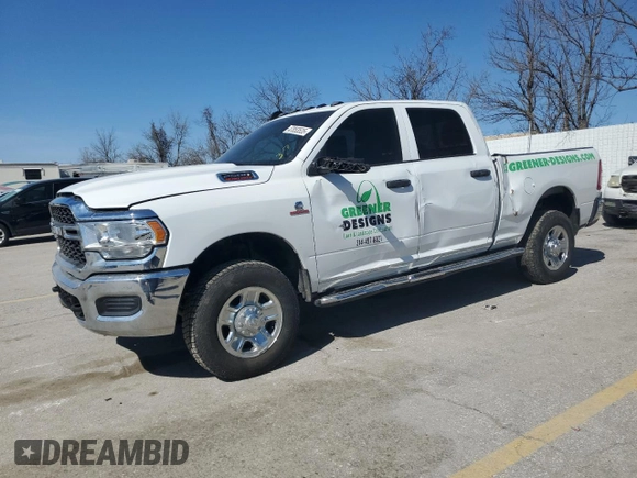 2021 Ram 2500 Tradesman with VIN 3C6UR5CL0MG557252, listed as a Copart auction lot 47853535 with 101,001 mi miles and Salvage title. Bid and sale history available at DreamBid. Image 1.