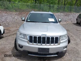 2011 Jeep Grand Cherokee Limited with VIN 1J4RR5GG6BC723134, listed as a IAAI auction lot 42310026 with 117,344 mi miles and . Bid and sale history available at DreamBid. Image 12.
