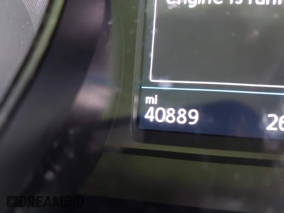 2021 Volkswagen Atlas SE with VIN 1V2PE2CAXMC231037, listed as a IAAI auction lot 41380581 with 40,889 mi miles and . Bid and sale history available at DreamBid. Image 15.