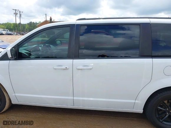 2020 Dodge Grand Caravan SE Plus with VIN 2C4RDGBG4LR175537, listed as a IAAI auction lot 42012336 with 184,222 mi miles. Bid and sale history available at carsss.com. Image 14.