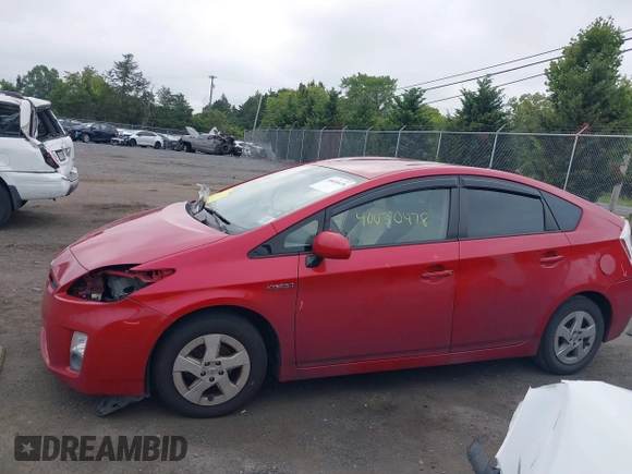 2011 Toyota Prius I with VIN JTDKN3DU6B0289624, listed as a IAAI auction lot 40030478 with 268,918 mi miles. Bid and sale history available at carsss.com. Image 14.
