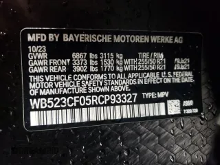 2024 BMW iX xDrive50 with VIN WB523CF05RCP93327, listed as a Copart auction lot 81438924 with 6,872 mi miles and Salvage Title. Bid and sale history available at carsss.com. Image 13.
