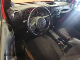 2013 Jeep Wrangler Unlimited Sport z VIN 1C4HJWDG5DL597192, wystawiony jako Copart lot #57300535 z przebiegiem 194 719 mil mil oraz Tytuł czysty. Historia ofert i sprzedaży dostępna na DreamBid. Obrazek 8.