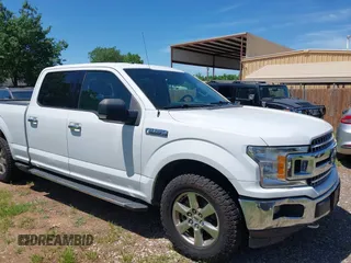 2018 Ford F-150 XL with VIN 1FTFW1E5XJKE02519, listed as a IAAI auction lot 42180274 with 184,101 mi miles. Bid and sale history available at carsss.com. Image 1.