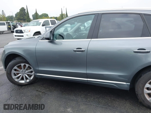 2016 Audi Q5 Premium Plus z VIN WA1L2AFPXGA057810, wystawiony jako IAAI lot #42730057 z przebiegiem 129 551 mil mil oraz . Historia ofert i sprzedaży dostępna na DreamBid. Obrazek 14.