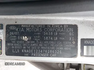 2007 Kia Rio LX with VIN KNADE123476286326, listed as a IAAI auction lot 42106275 with 183,042 mi miles. Bid and sale history available at carsss.com. Image 9.