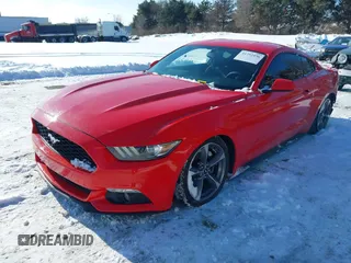 2015 Ford Mustang V6 z VIN 1FA6P8AM4F5314998, wystawiony jako IAAI lot #41292456 z przebiegiem 160 692 mil mil oraz . Historia ofert i sprzedaży dostępna na DreamBid. Obrazek 21.