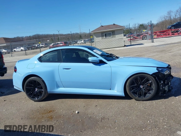 2023 BMW M2 z VIN 3MF13DM00P8D18677, wystawiony jako IAAI lot #41835134 z przebiegiem Nie podano mil oraz . Historia ofert i sprzedaży dostępna na DreamBid. Obrazek 14.