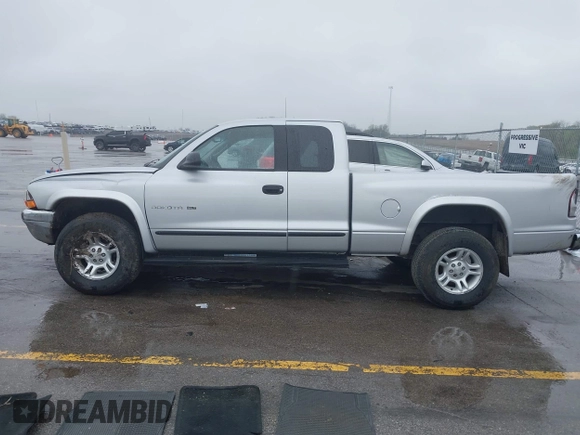 2001 Dodge Dakota Sport с VIN 1B7GG22N31S316805, выставлен на аукционе IAAI как лот 42114986 с пробегом 91 402 миль миль и . История ставок и продаж доступна на DreamBid. Изображение 14.