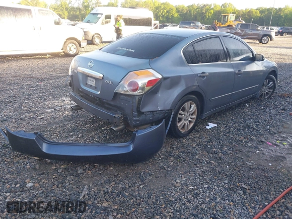 2012 Nissan Altima 2.5 S with VIN 1N4AL2AP6CN466256, listed as a IAAI auction lot 42025555 with 184,334 mi miles. Bid and sale history available at carsss.com. Image 4.