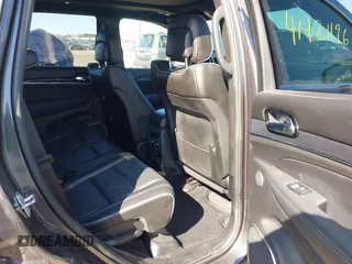 2019 Jeep Grand Cherokee Overland with VIN 1C4RJFCGXKC640377, listed as a IAAI auction lot 41721196 with 79,745 mi miles. Bid and sale history available at carsss.com. Image 8.