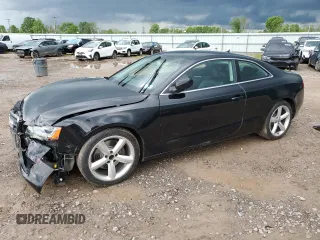2010 Audi A5 Premium Plus z VIN WAULFAFR0AA007109, wystawiony jako Copart lot #60213695 z przebiegiem 89 471 mil mil oraz Szkoda całkowita • Salvage title. Historia ofert i sprzedaży dostępna na DreamBid. Obrazek 1.