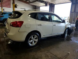 2011 Nissan Rogue S z VIN JN8AS5MV7BW264192, wystawiony jako Copart lot #59309585 z przebiegiem 52 504 mil mil oraz Szkoda całkowita • Salvage title. Historia ofert i sprzedaży dostępna na DreamBid. Obrazek 3.