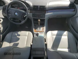 2005 BMW 3 Series 325i with VIN WBAET37415NJ84914, listed as a Copart auction lot 69404704 with 175,029 mi miles and Salvage Title. Bid and sale history available at carsss.com. Image 8.
