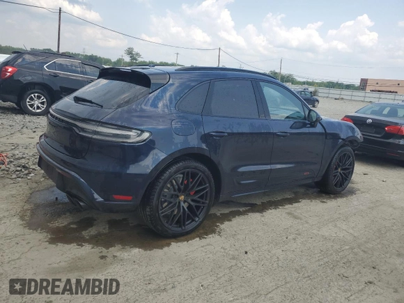 2022 Porsche Macan Turbo with VIN WP1AF2A56NLB30555, listed as a Copart auction lot 59379765 with 36,129 mi miles and Salvage title. Bid and sale history available at DreamBid. Image 3.
