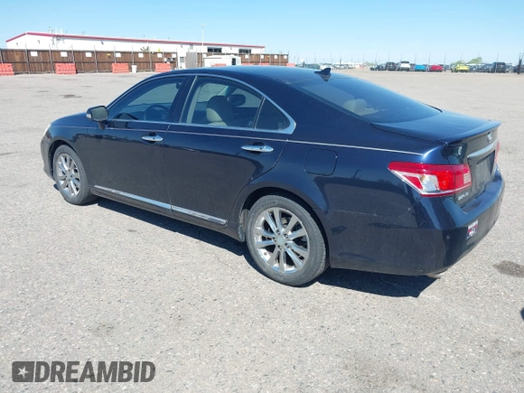 2010 Lexus ES with VIN JTHBK1EG7A2406943, listed as a IAAI auction lot 42156815 with 122,594 mi miles. Bid and sale history available at carsss.com. Image 3.