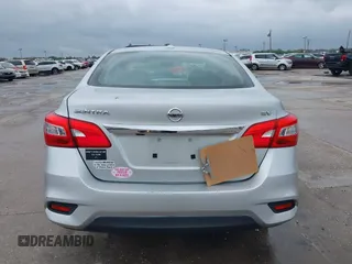 2019 Nissan Sentra S z VIN 3N1AB7AP7KY425276, wystawiony jako IAAI lot #41745256 z przebiegiem 72 306 mil mil oraz . Historia ofert i sprzedaży dostępna na DreamBid. Obrazek 17.